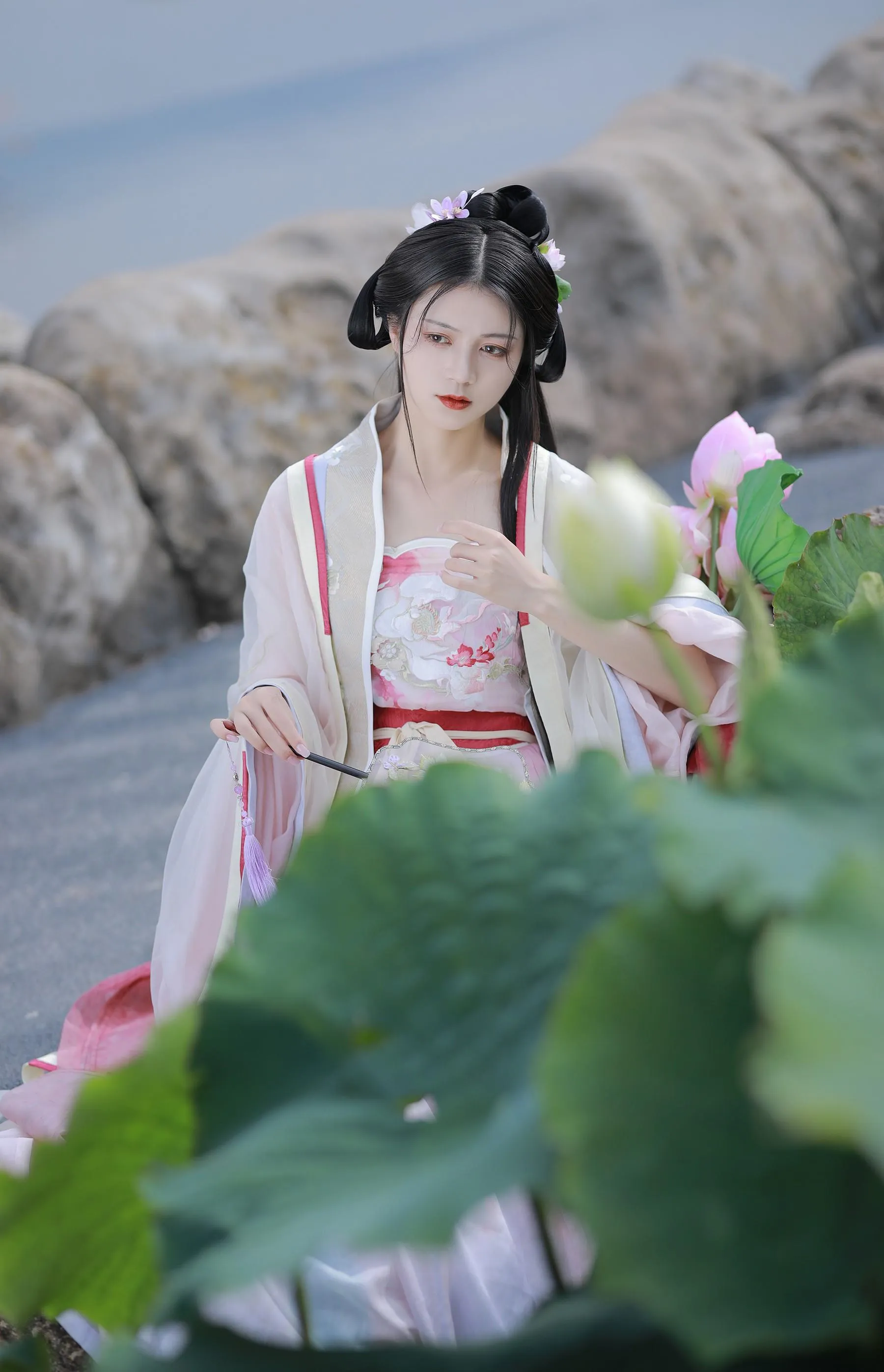 [YITUYU艺图语]2022.08.06 山有扶苏，隰有荷华 吾岁 [39P]插图